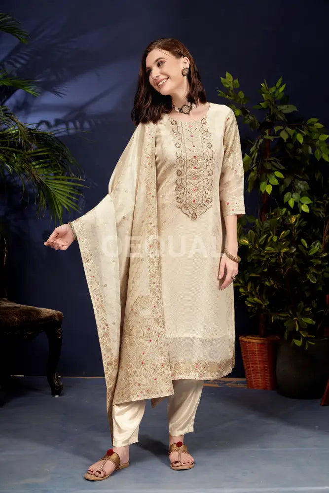 Linen Tissue Kurta Set With Jacquard Duppata Sets