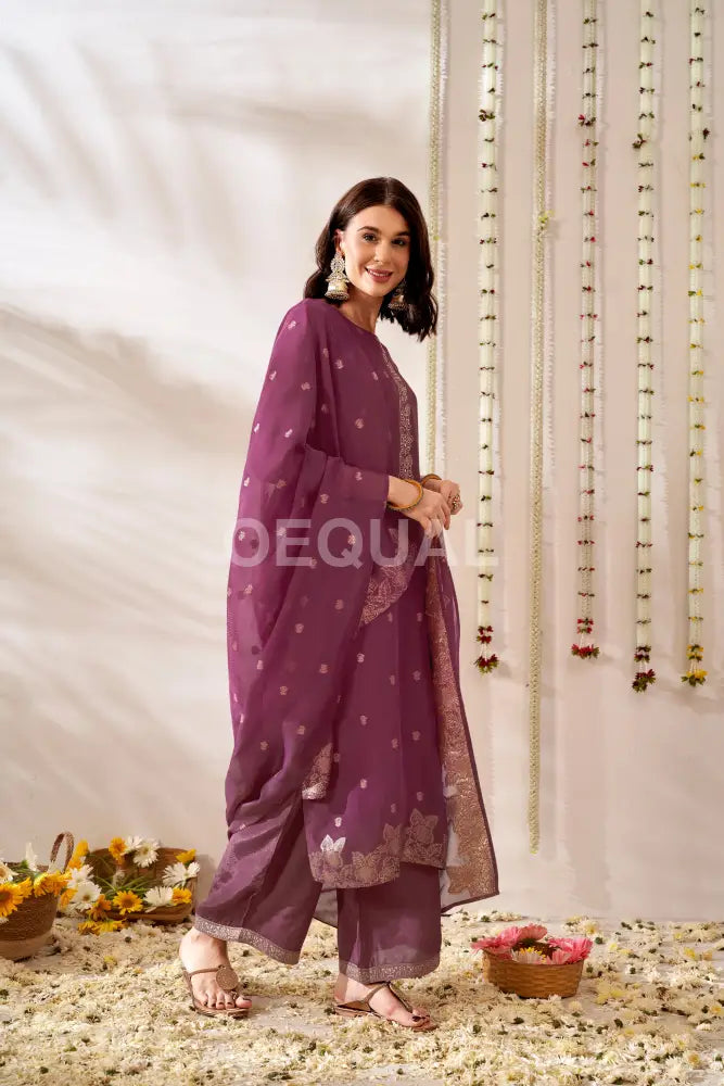 Orgenza Jacquard Duppata Kurta Set Sets